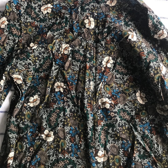 EUC Zara Green Floral Romper - Picture 6 of 6